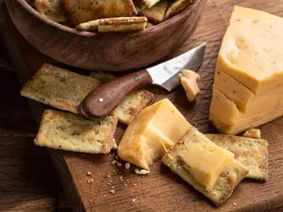How to serve gouda made with Ontario milk