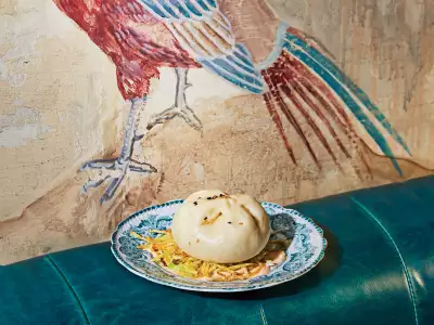 Best restaurants Toronto | The Big Mac Bao at DaiLo