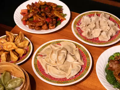 Michelin recommended and Michelin star restaurants in Toronto | Dumplings and other dishes from Mother's Dumplings