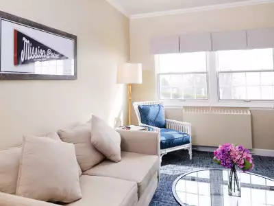 Mission Point resort | The living room at Mission Point resort on Mackinac Island