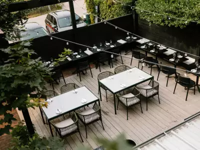 A side overhead view of the patio at Henry's restaurant Toronto