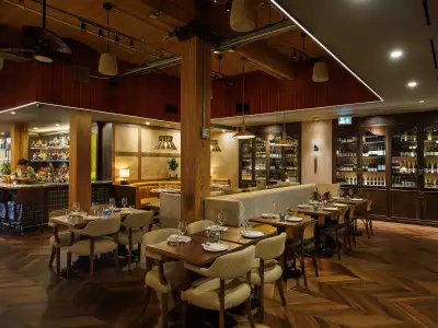 Toronto brunch | The dining room at Miss Likklemore's