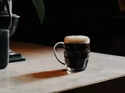Best Italian restaurants Toronto | A cask pour beer at Bar Volo