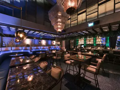Mott 32 Toronto | The bar and lounge in Mott 32 Toronto