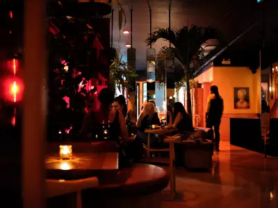 Inside Bar Mordecai