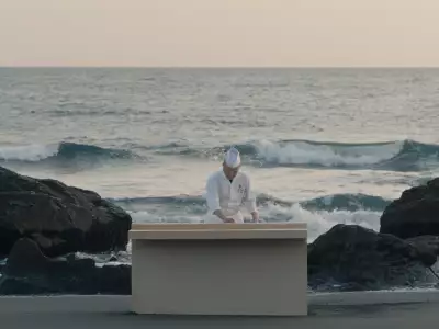 Masaki Saito by the ocean