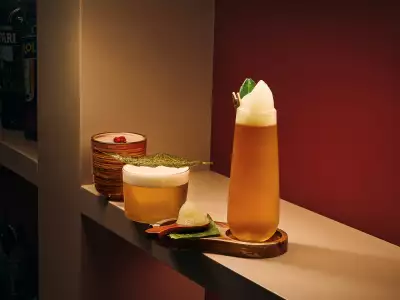 Cocktails at Suite 115