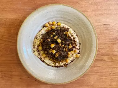 Best restaurants Toronto | Hummus bil lahme at Louf