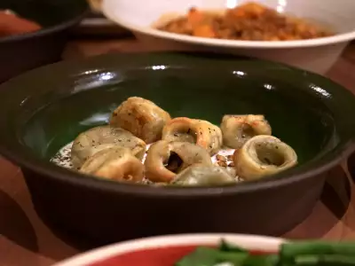 Best restaurants Toronto | Shishbarak at Louf