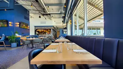 Port waterfront restaurant in Pickering