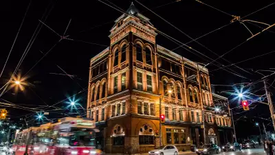 The best Toronto hotels for a staycation | The Broadview Hotel