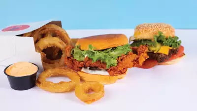 The best new restaurants in Toronto | 4 Beach Buns combo from GG's Burgers