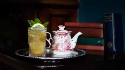 Restaurant Review: The Rabbit Hole in downtown Toronto | Queen&rsquo;s Tea