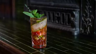 Restaurant Review: The Rabbit Hole in downtown Toronto | Adelaide Pimm&rsquo;s