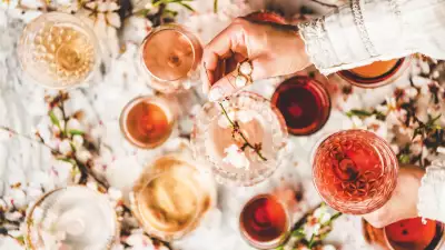 What is rosé wine? All about the pink drink | Different kinds of rosé