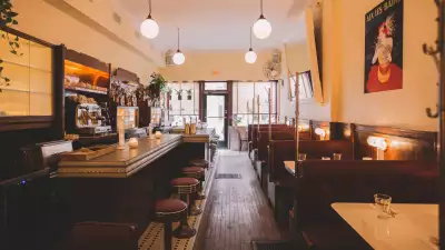 What is ros&eacute; wine? All about the pink drink | Inside Le Swan on Queen West