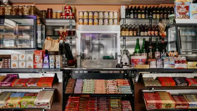 Bottega Volo | Concession counter at Bottega Volo with candy and speciality products