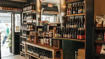 Bottega Volo | Shelf at Little Italy's Bottega Volo