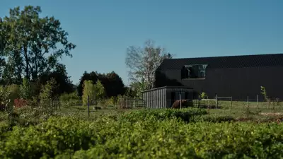 Tourism Niagara | The barn at Pearl Morissette