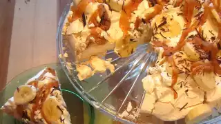 Banoffee Pavlova Banoffee Pavlova