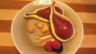 Red Wine Poached Pear & Goat Cheese Tart Red Wine Poached Pear & Goat Cheese Tart