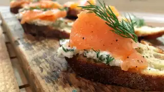 Maman Smoked Salmon Tartinette Maman Smoked Salmon Tartinette