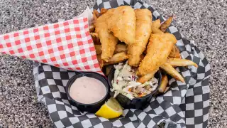 The best places to eat and drink in Windsor this fall | Birdie's Perch