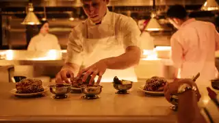 Linny's | Chef David Schwartz plates challah bread at the chef's pass at Linny's Linny's | Chef David Schwartz plates challah bread at the chef's pass at Linny's