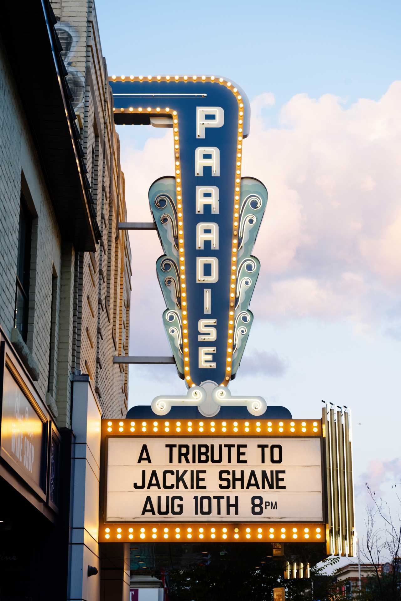Paradise Cinema | The sign at Paradise Cinema on Bloor Paradise Cinema | The sign at Paradise Cinema on Bloor