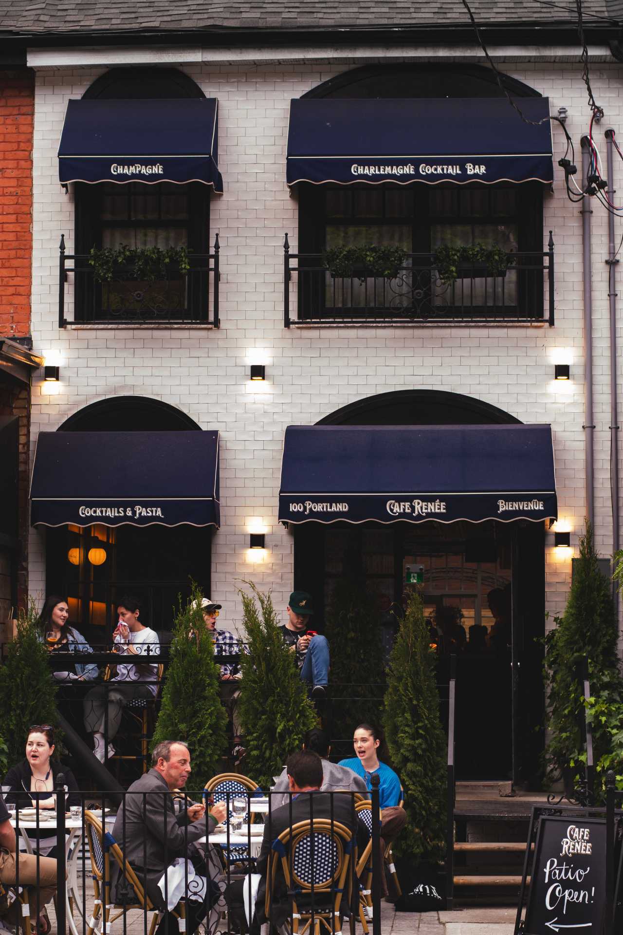 Cafe Renée, Toronto | The exterior of Cafe Renée