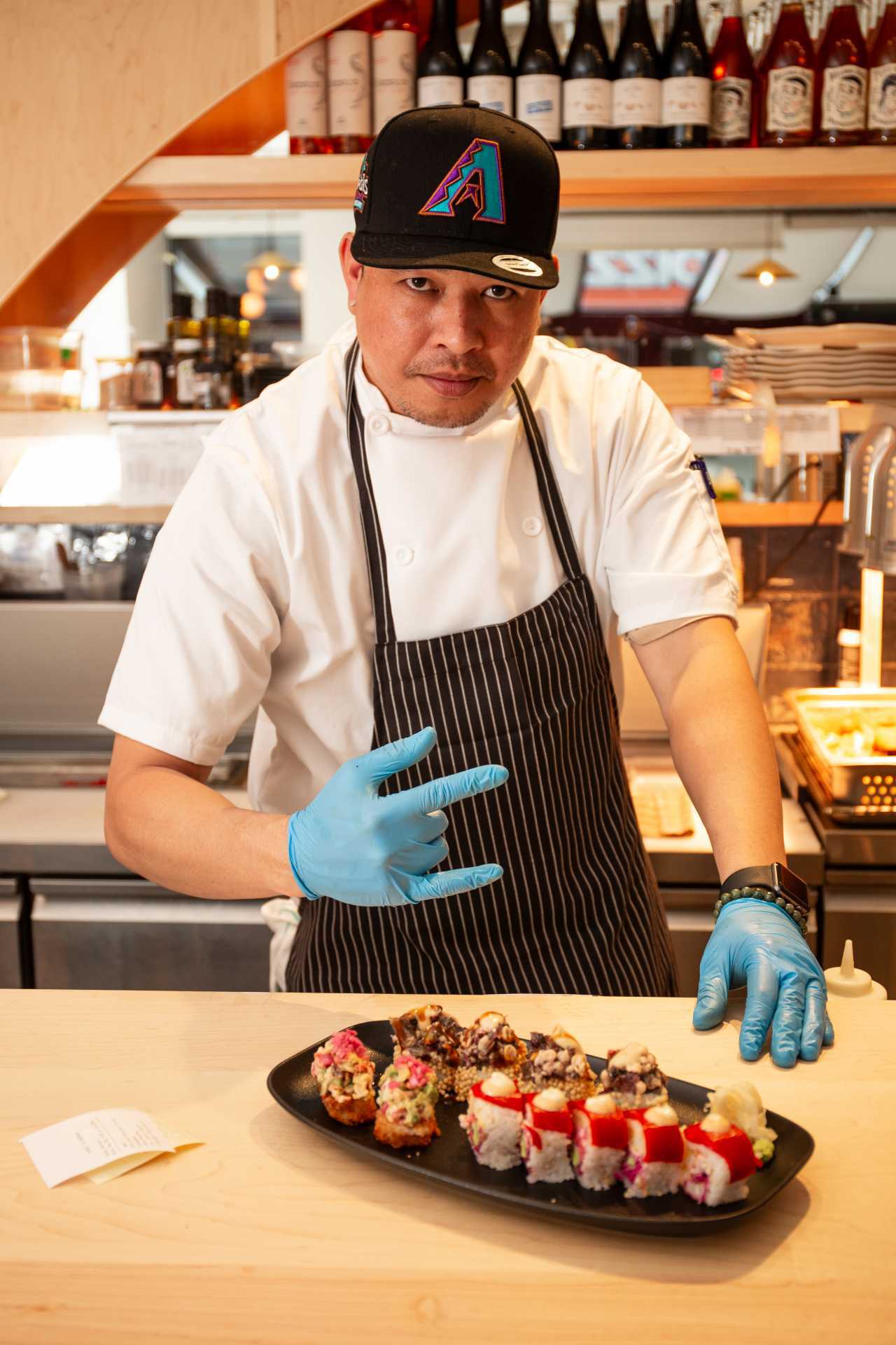 New restaurants Toronto | A chef at Sushi Momo