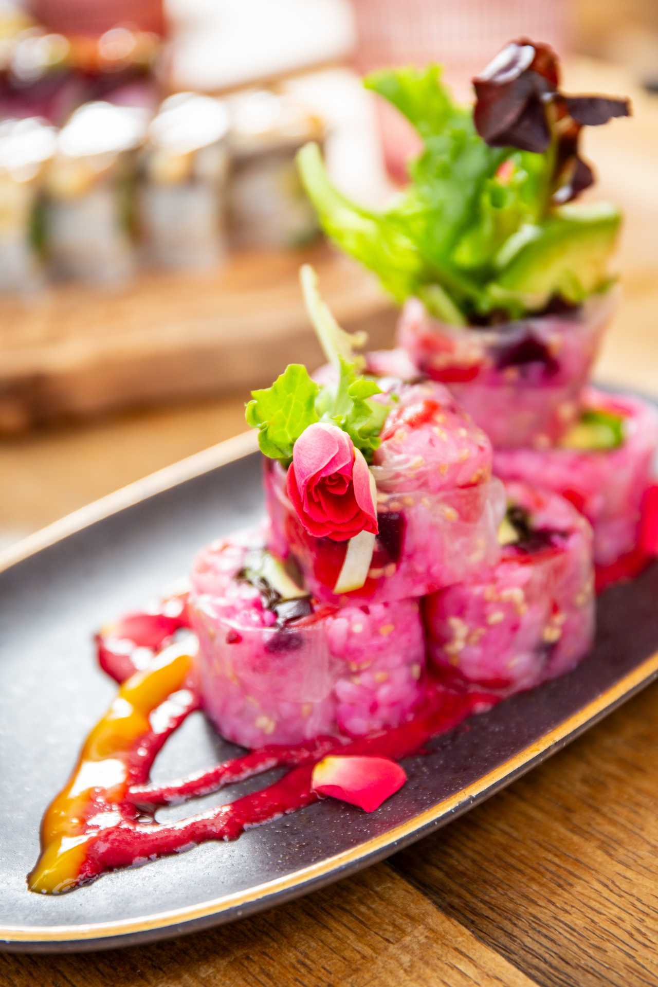 New restaurants Toronto | La Vie en Rose at Sushi Momo