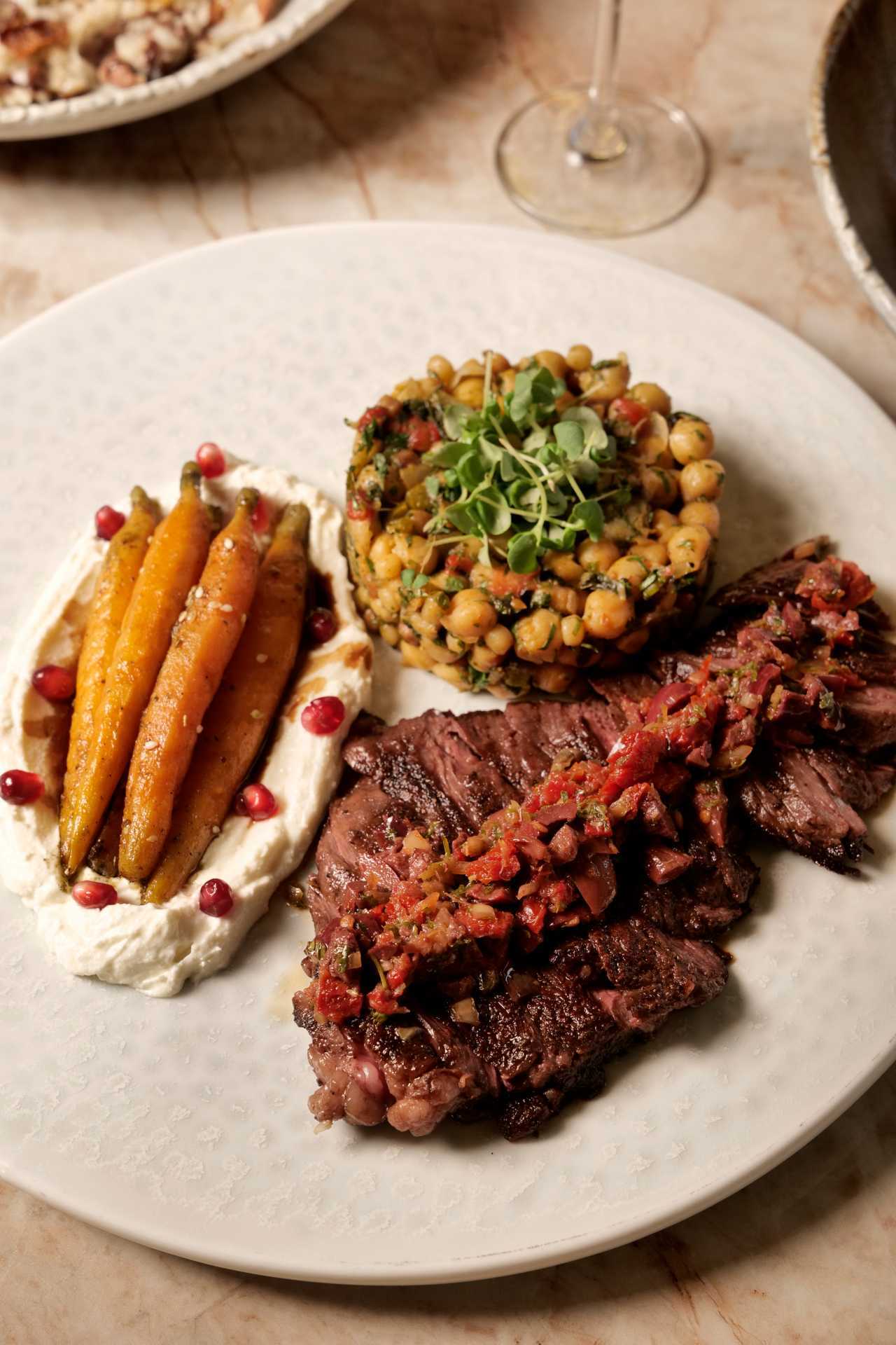 Christmas bars | Australian Wagyu Skirt Steak at The White Garden at Queens Harbour
