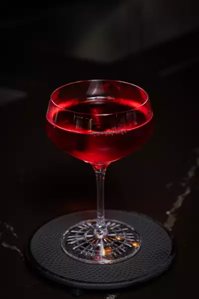 Baijiu in Toronto | The Grape Gatsby cocktail at Hong Shing