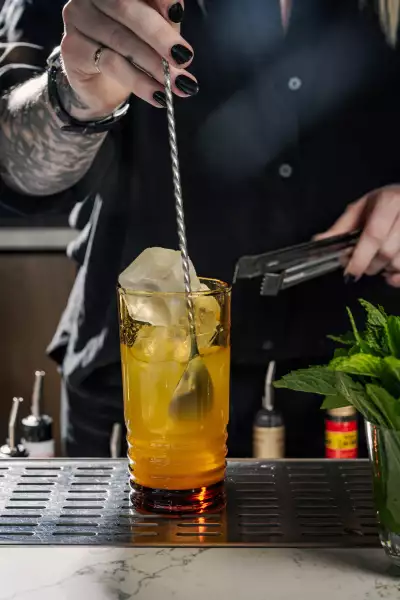 Hotel Lisbon | Little Wine Highball cocktail with Fino sherry, sake, cucumber cordial and lime juice