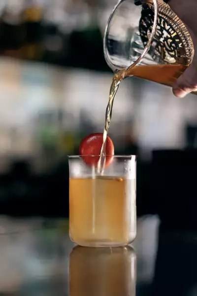 New Toronto restaurants | Bitters and Bloom