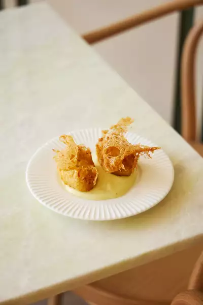 New restaurants Toronto | Taberna Lx
