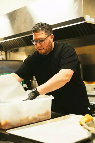 Farm-to-table dining in Qu&eacute;bec: Jake Greenberg, co-owner at Chez Greenberg