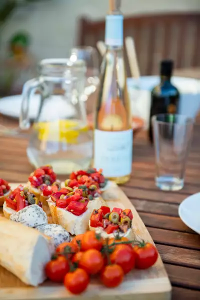 Malta | Local produce and Maltese wine sit at a restaurant table