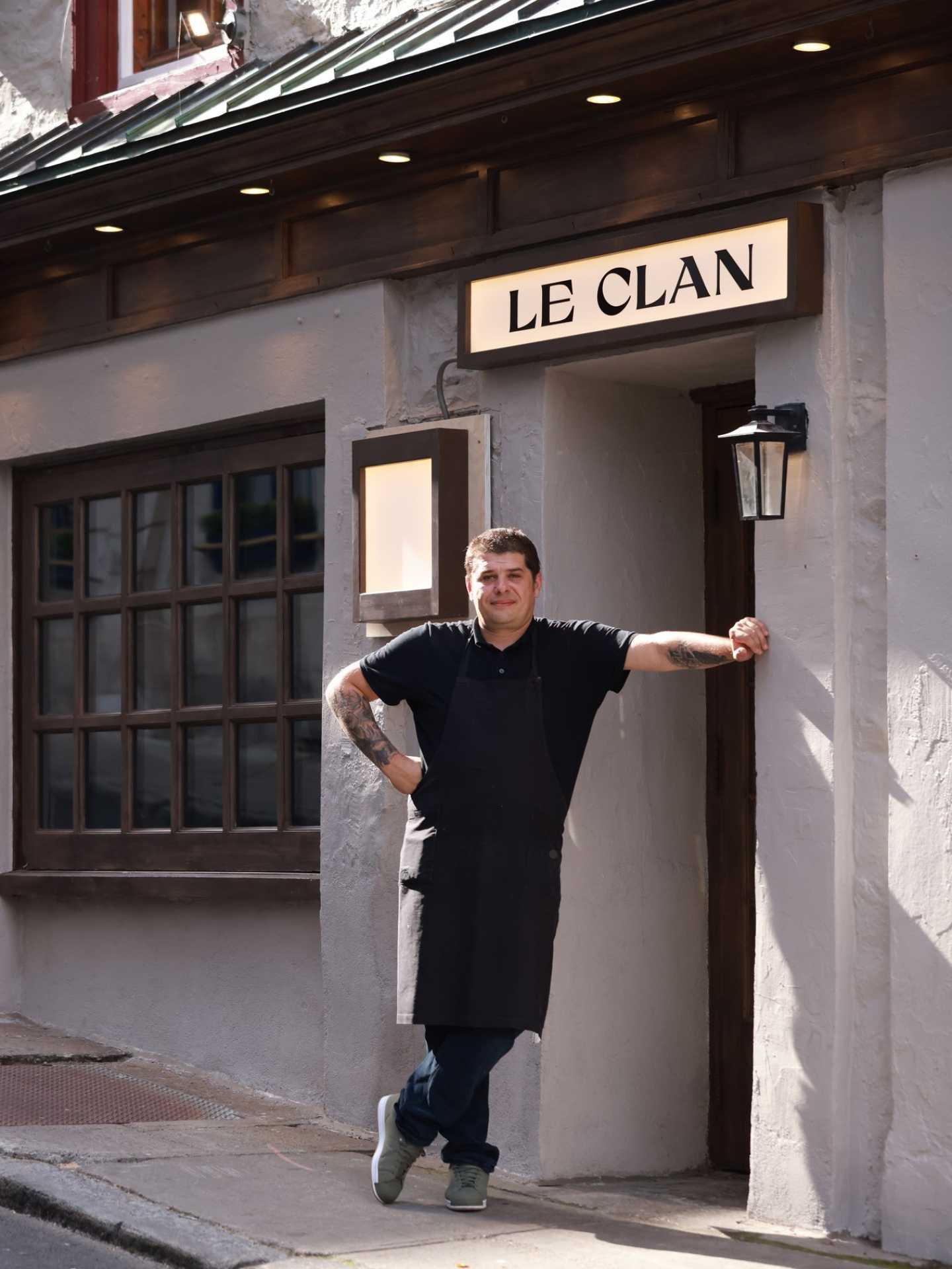 Chef Stéphane Modat standing outside of Restaurant Le Clan in Québec City Chef Stéphane Modat standing outside of Restaurant Le Clan in Québec City