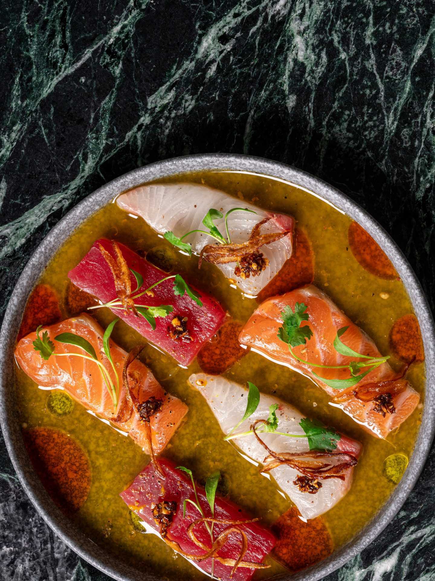 New restaurants Toronto | Fish crudo at Jade Yorkville