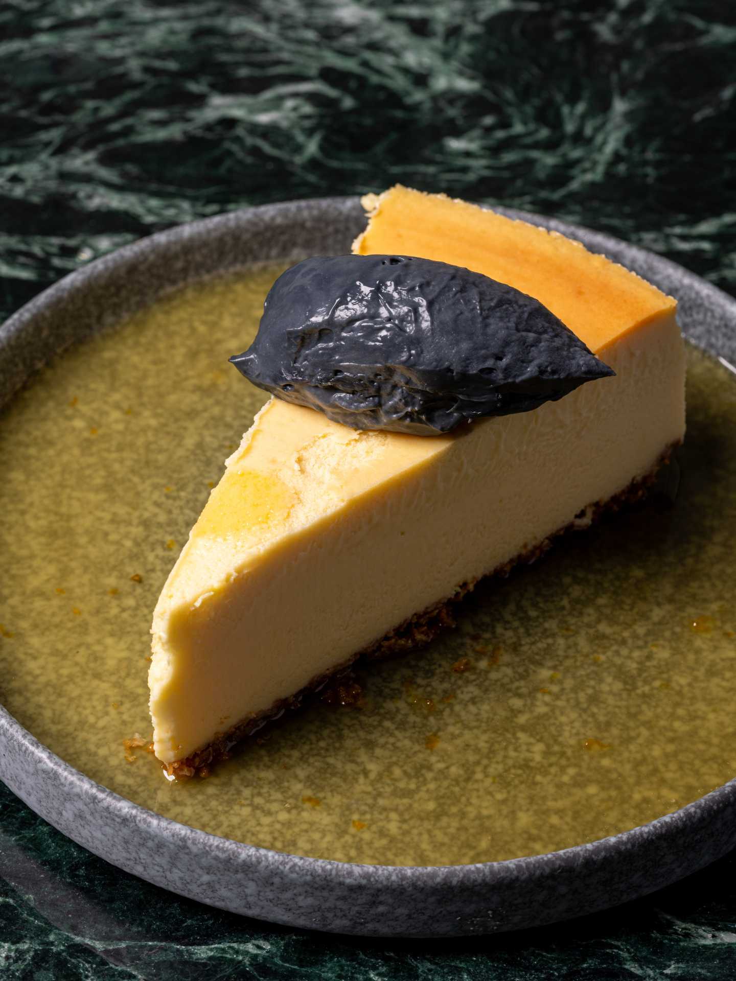 New restaurants Toronto | A slice of miso cheesecake at Jade Yorkville