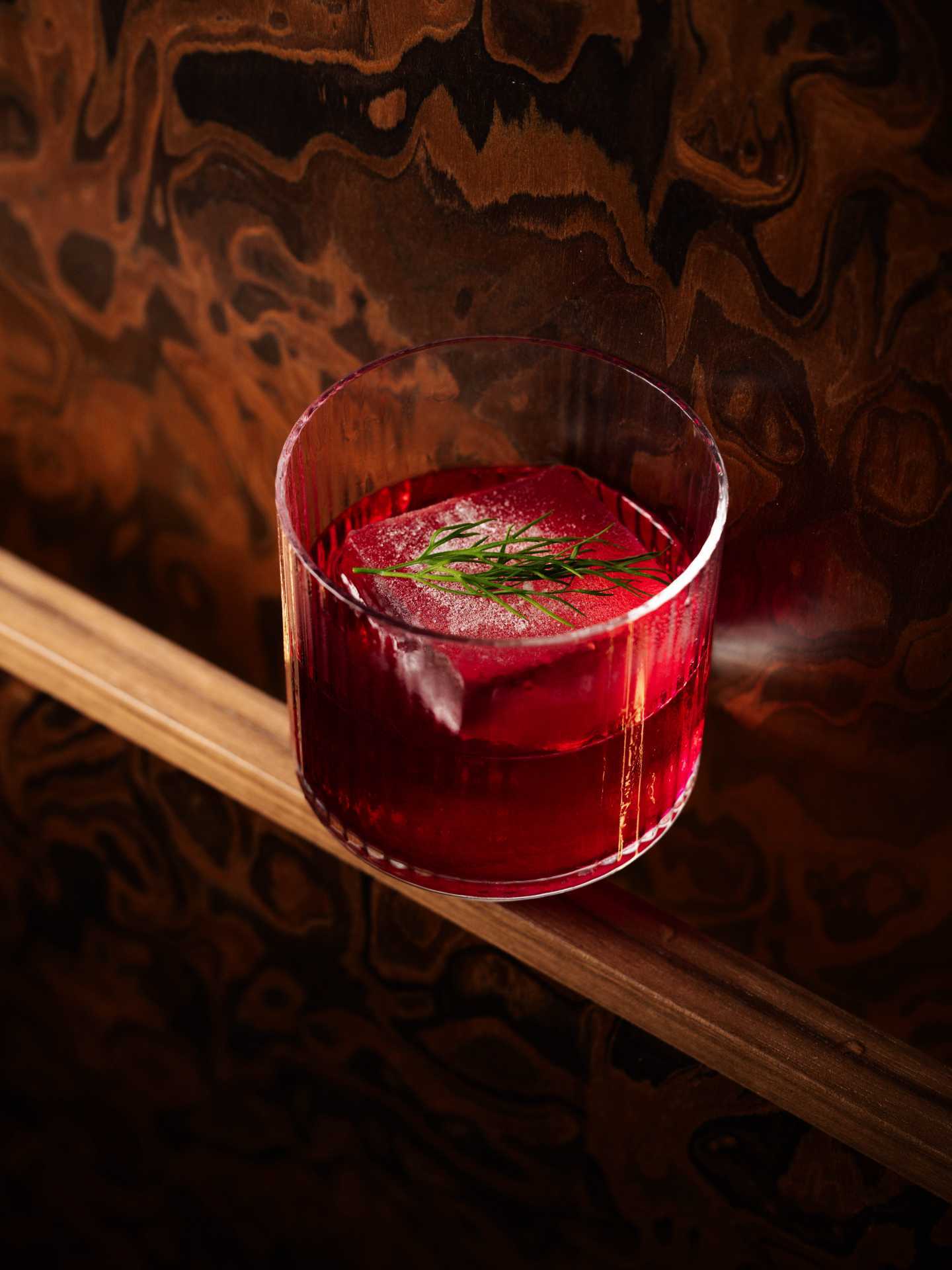 New restaurants Toronto | A house cocktail at Linny's