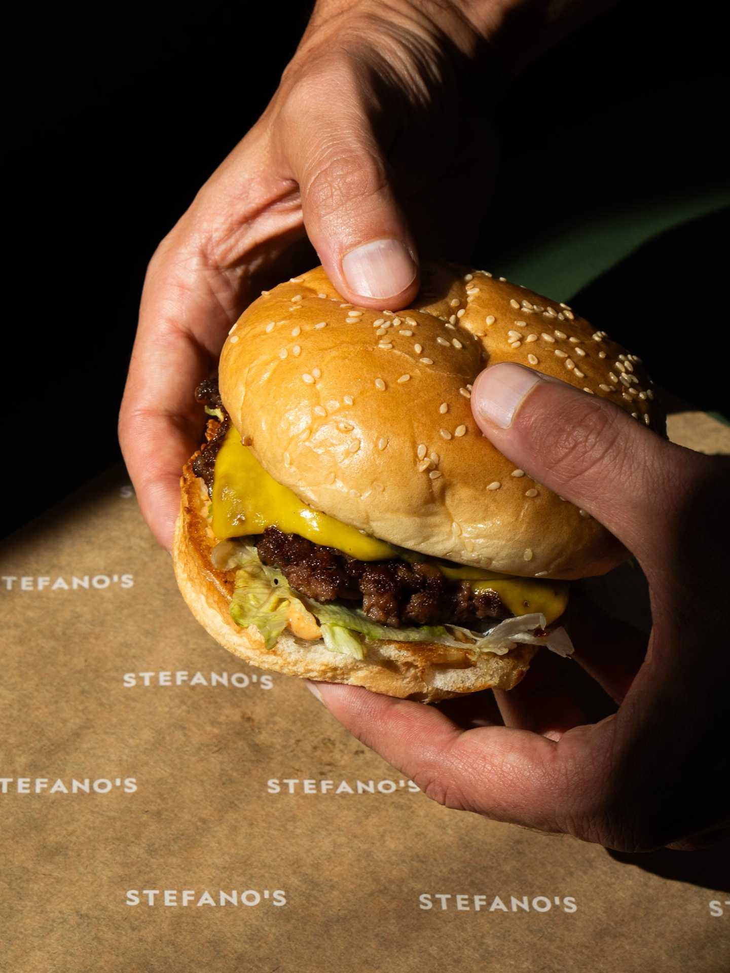 Best restaurants Toronto | A smash burger at Stefano's Diner in Toronto