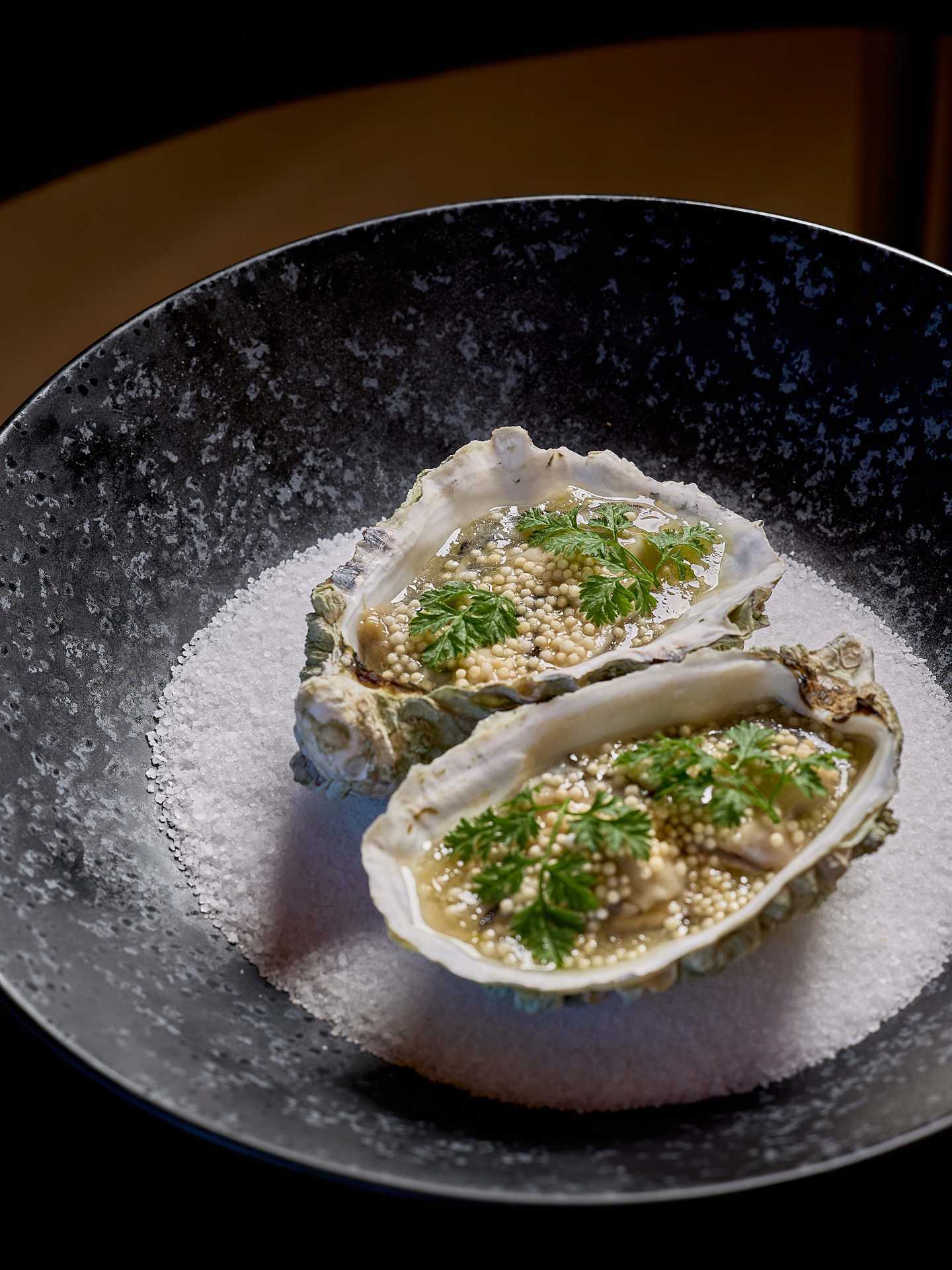 Smoked oysters at No Vacancy