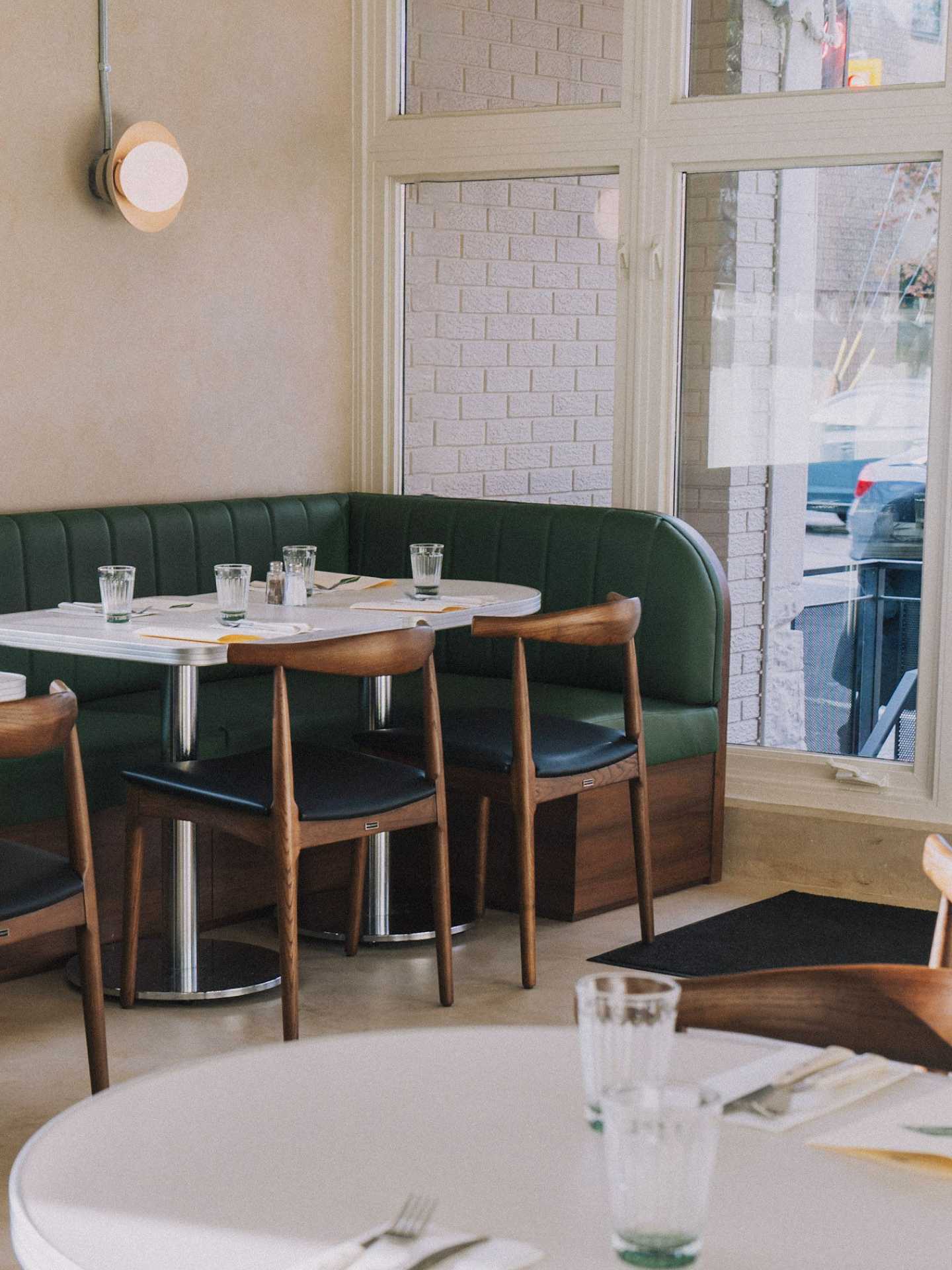 Inside Stefano's Diner