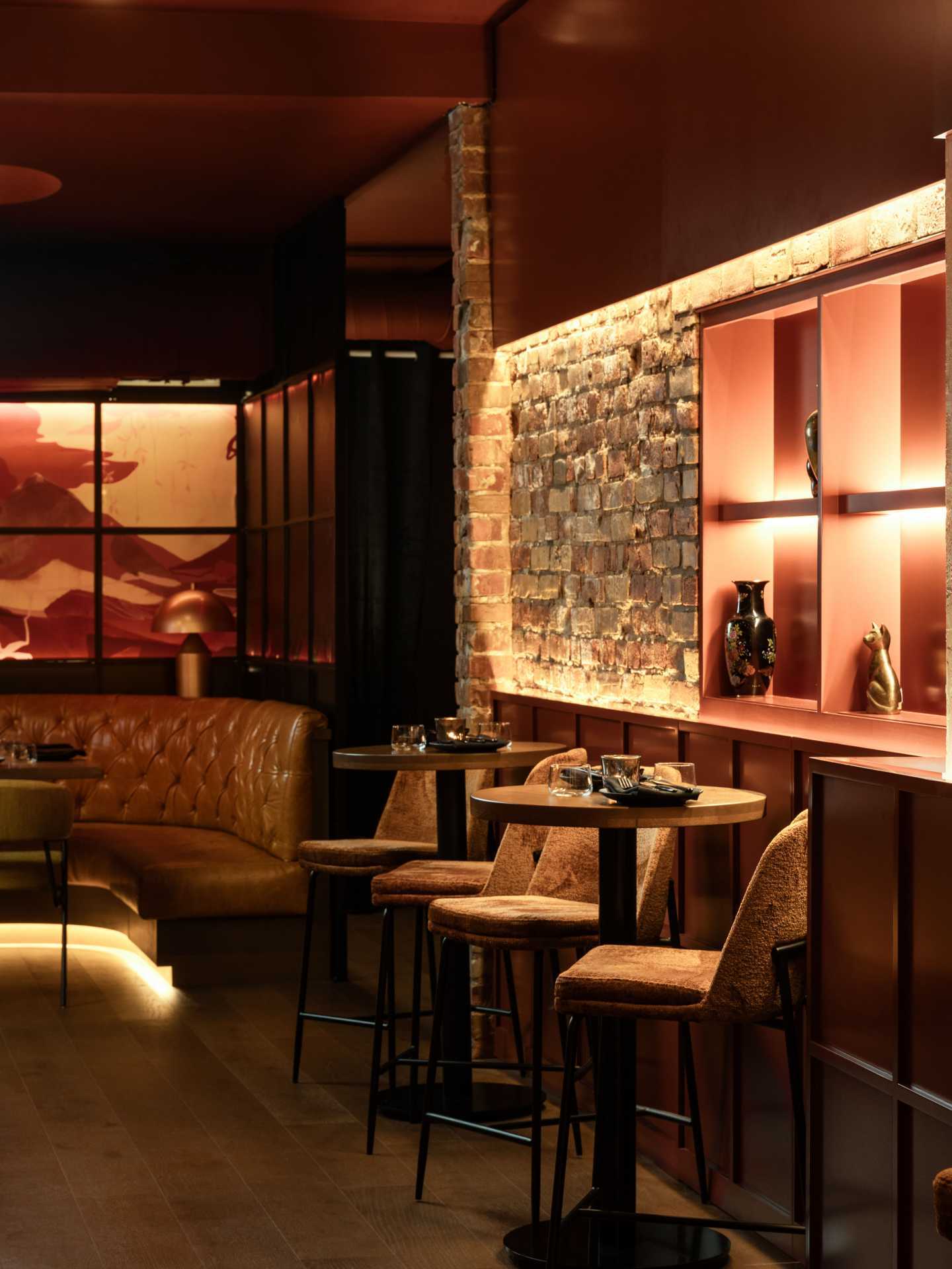 The best bars in Toronto | The tables and seating at No Vacancy