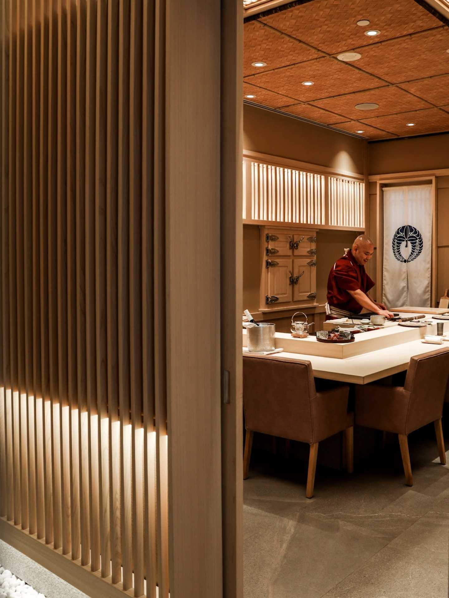 Best restaurants Toronto | Outside Sushi Kiwami