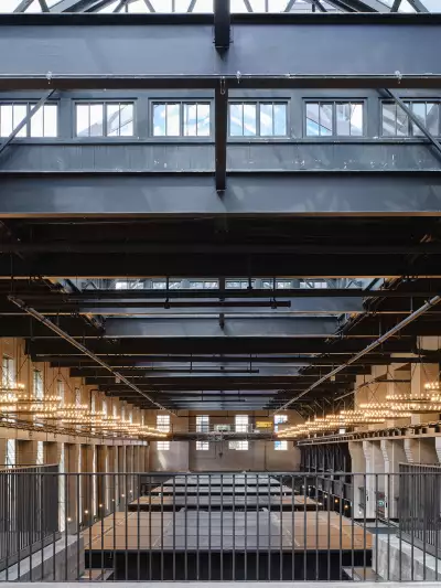 Best new Toronto restaurants | The interior of Waterworks food hall