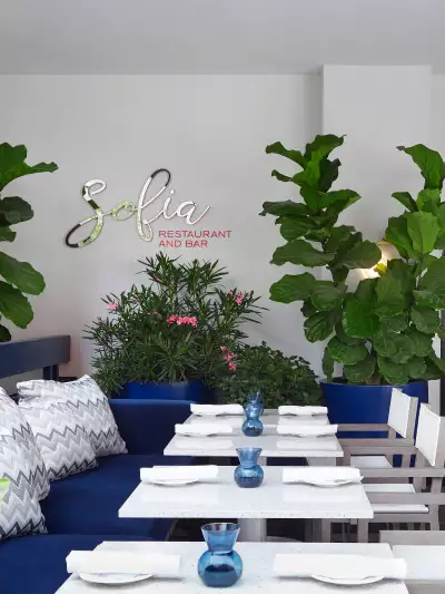 Italian restaurants Toronto | The patio at Sofia in Yorkville